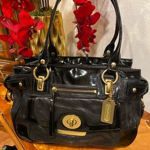 AUTH COACH BLACK LEATHER + PATENT LEATHER LINDSAY
